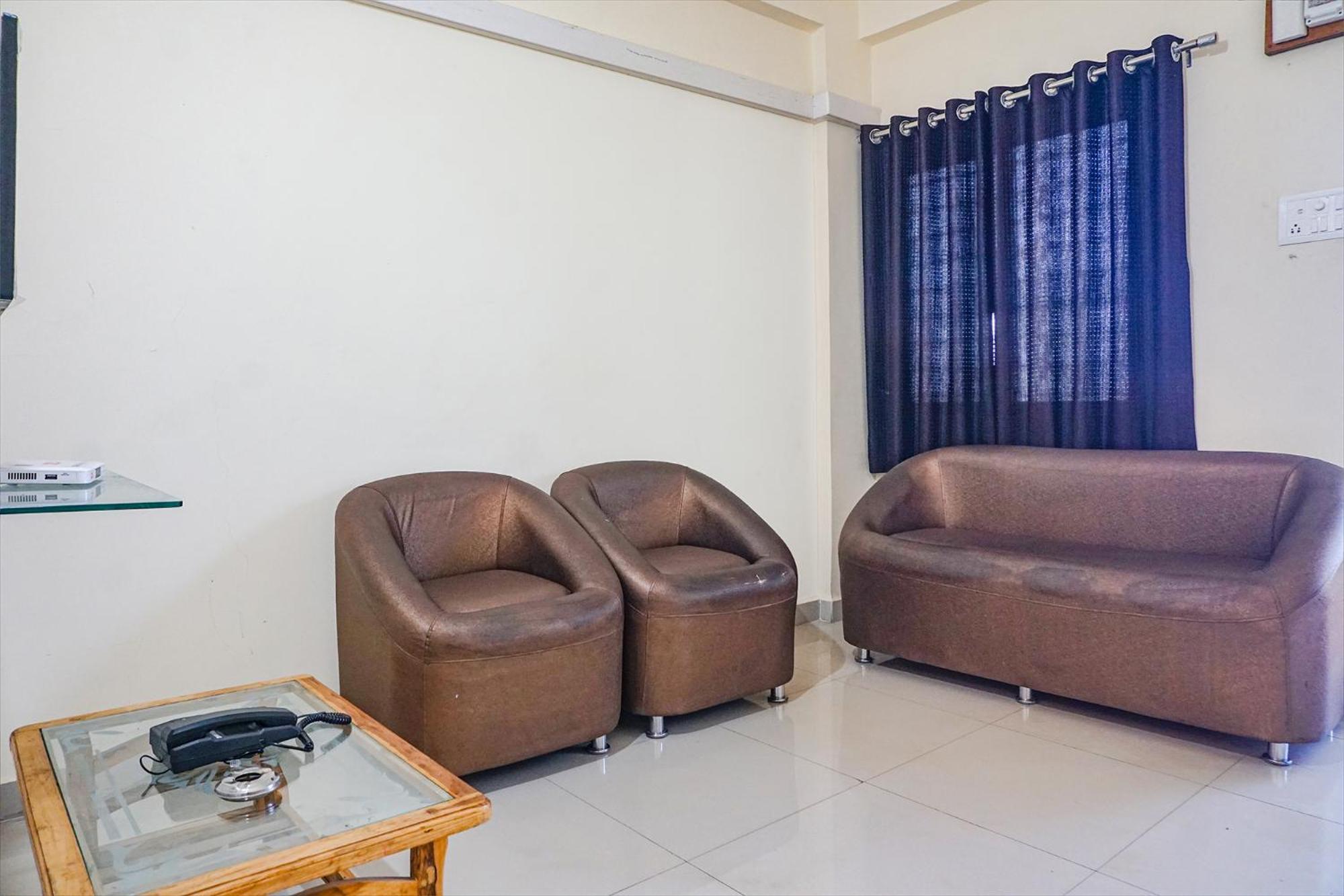 Fabexpress Vaishnav Inn Talegaon Dabhade Kültér fotó