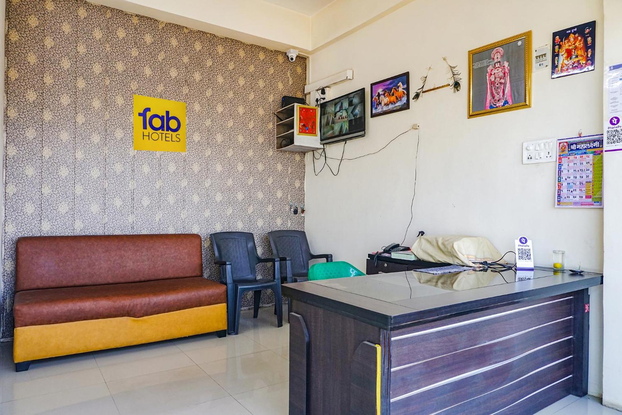 Fabexpress Vaishnav Inn Talegaon Dabhade Kültér fotó